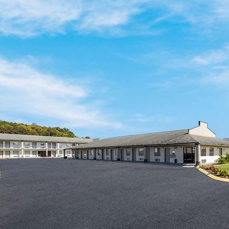 Rodeway Inn Elkton Eksteriør billede