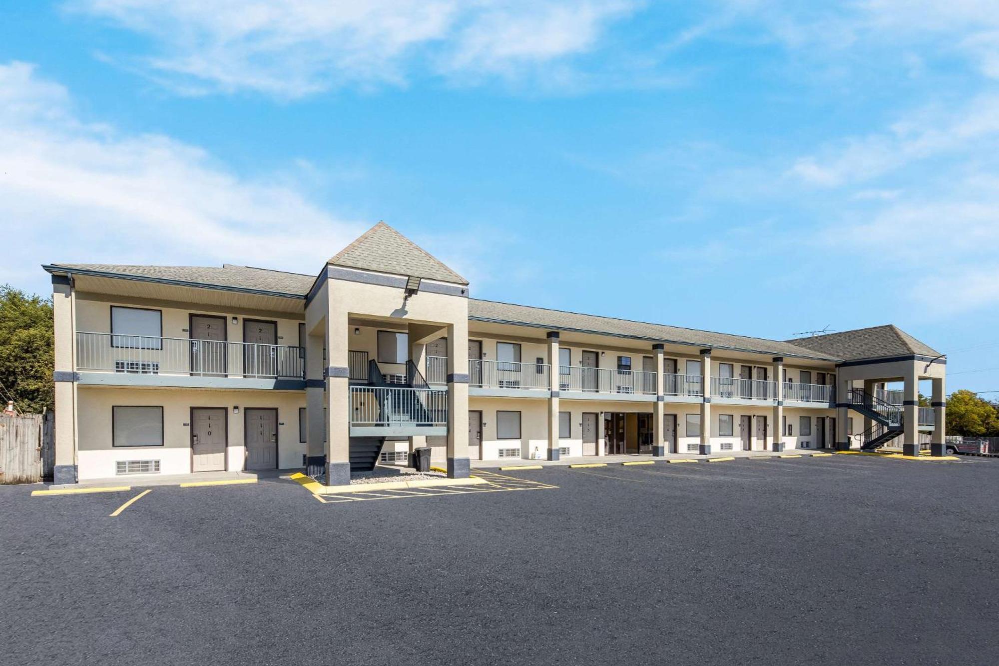 Rodeway Inn Elkton Eksteriør billede